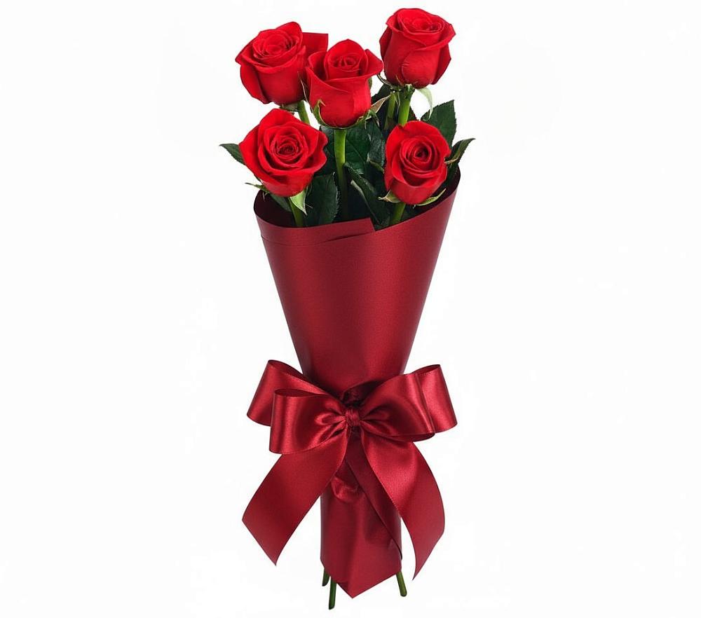 Букет 5 Красных роз Эдлесс Лав в Екатериноградской