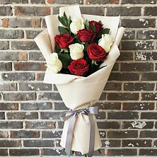 Букет цветов из:  Розы в Екатериноградской