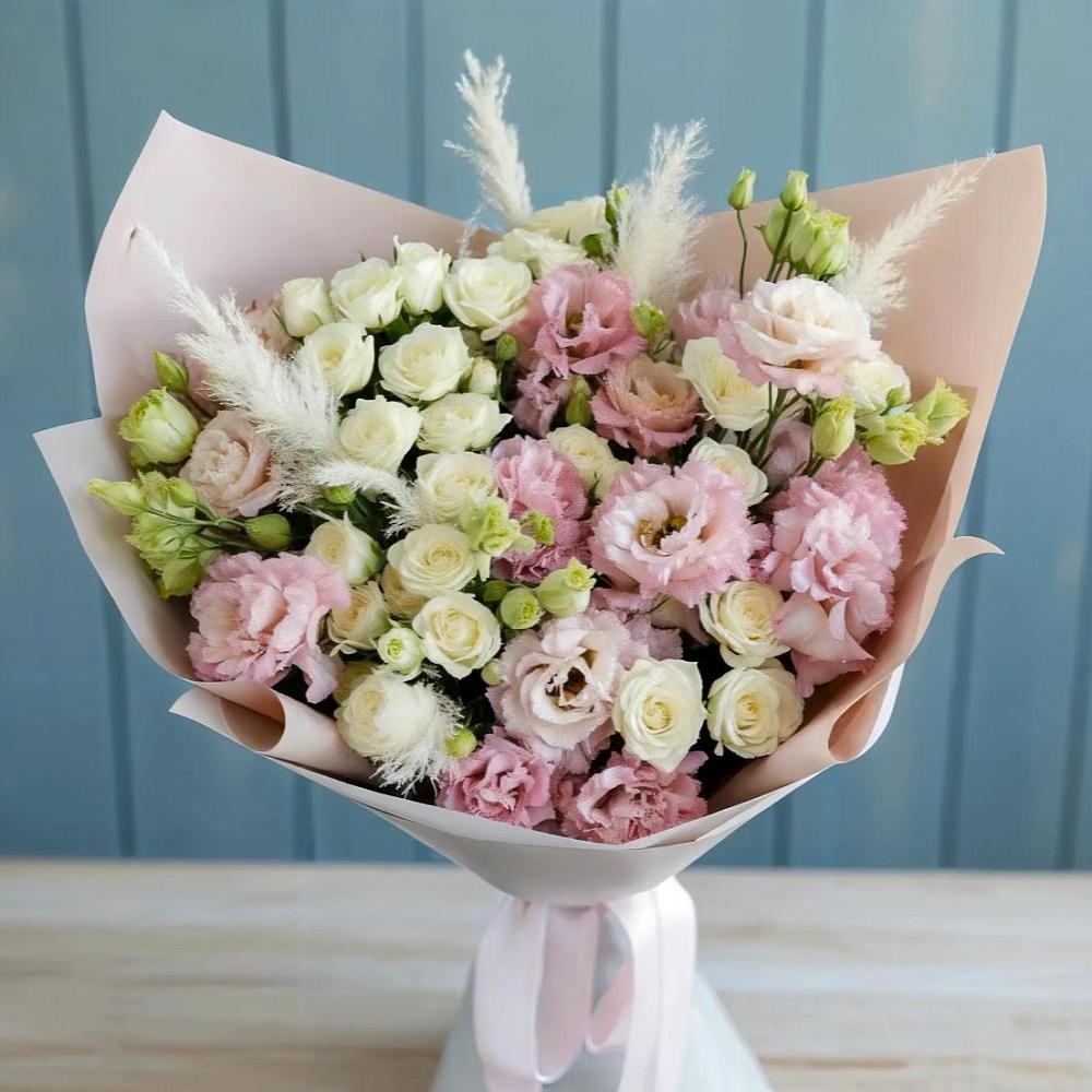 Букет цветов из: Альстромерии и Розы в Екатериноградской