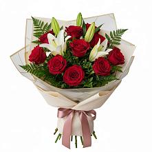 Букет цветов из:  Лилии и Розы в Екатериноградской