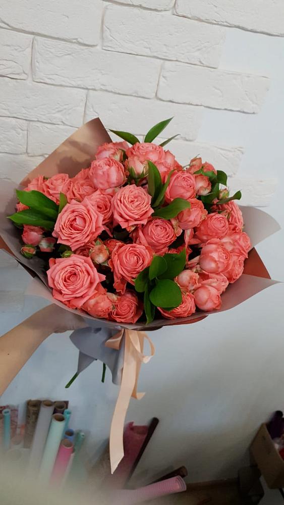 Букет цветов из: Розы в Екатериноградской