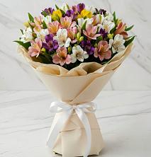 Букет цветов из:  Альстромерии в Екатериноградской