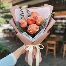 Букет цветов из:  Розы в Екатериноградской