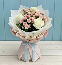 Букет цветов из:  Розы в Екатериноградской