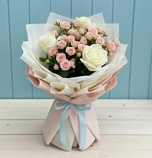 Букет цветов из:  Розы в Екатериноградской