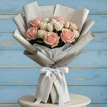 Букет цветов из:  Розы в Екатериноградской