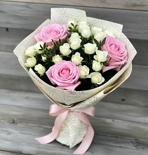 Букет цветов из:  Розы в Екатериноградской