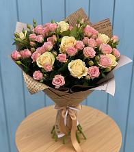 Букет цветов из:  Розы в Екатериноградской
