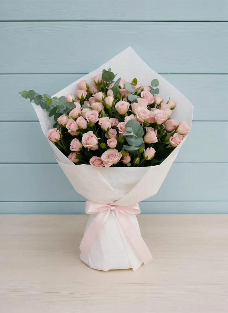 Букет цветов из: Розы в Екатериноградской