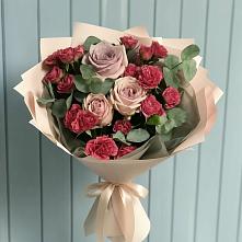 Букет цветов из:  Гвоздики и Розы в Екатериноградской
