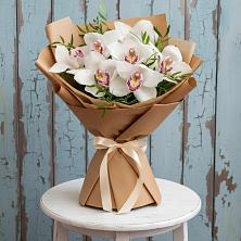 Букет цветов из:  Орхидеи и Розы в Екатериноградской